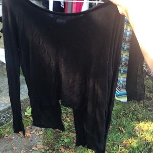 Long sleeve crop top with open back.